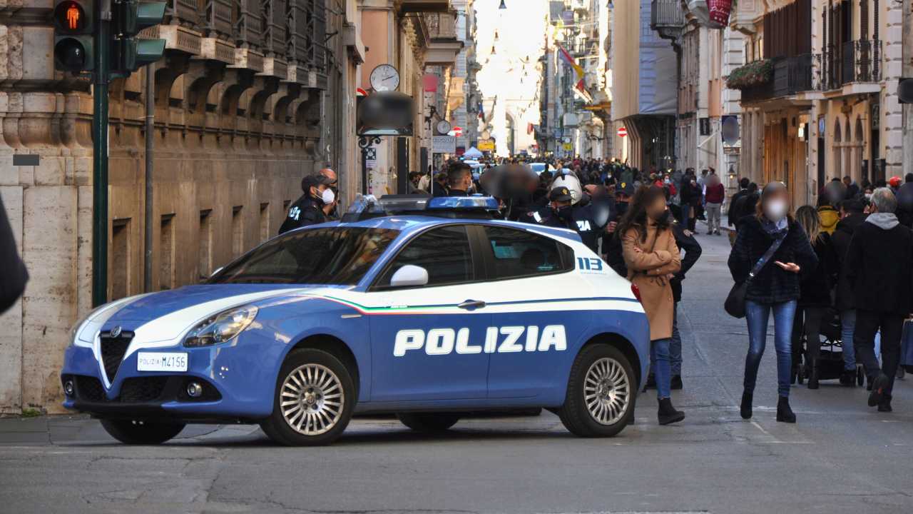 Polizia Ostia