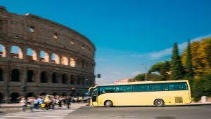 Lungotevere off-limits per i bus turistici - www.ilcorrieredellacittà.com