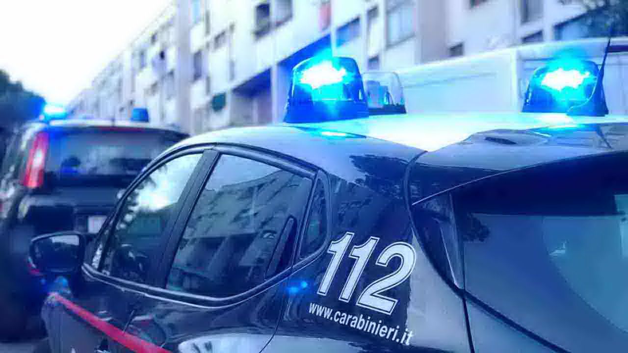 carabinieri, maltrattamenti in famiglia