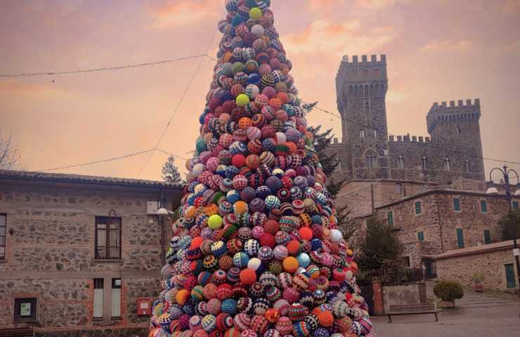 Albero di Natale di Torre Alfina ad Acquapendente