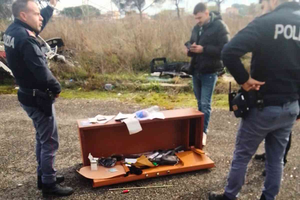 Armadio blindato nella discarica abusiva di Rocca Cencia in VI Municipio