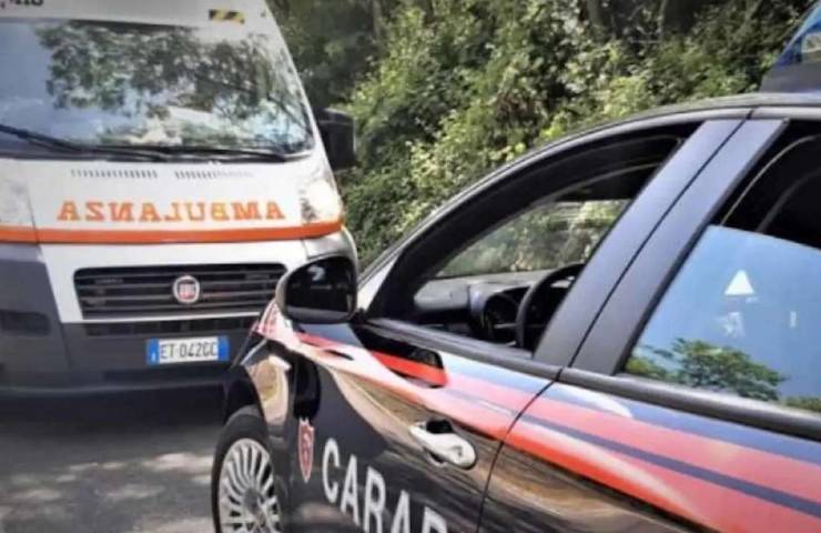 Carabinieri ambulanza