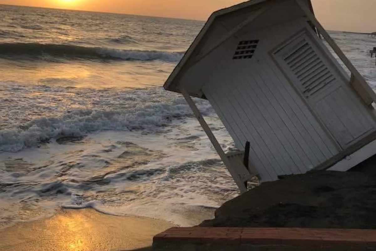 Disastro alle spiagge di Ostia