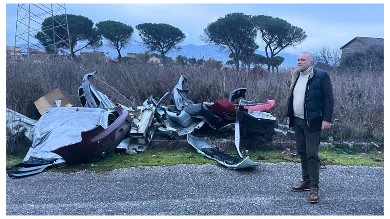 Marco Andrea Doria alla discarica abusiva di Rocca Cencia