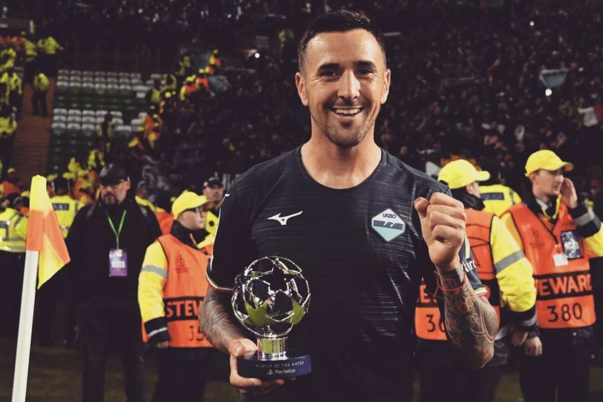 Matias Vecino con la Lazio in Champions League