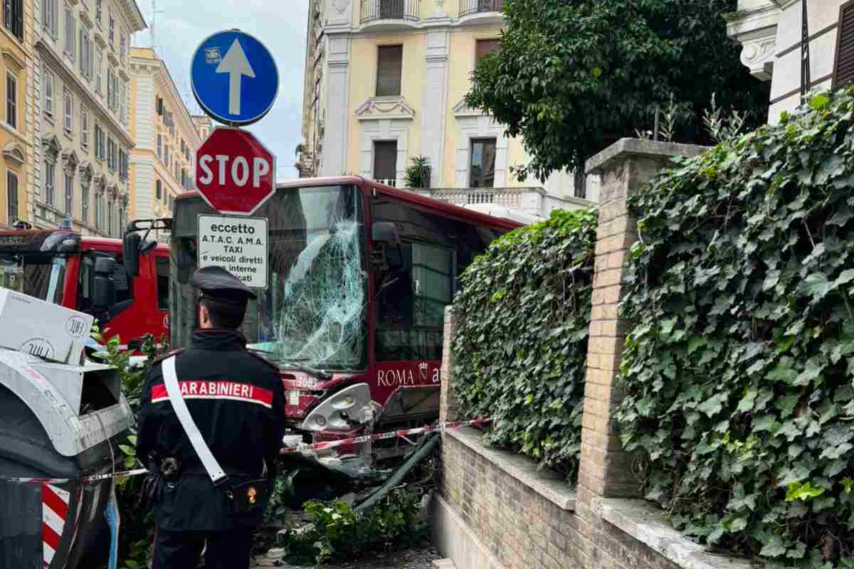 Incidente bus atac Roma