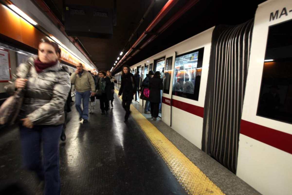 Orari Metro Roma Natale Santo Stefano