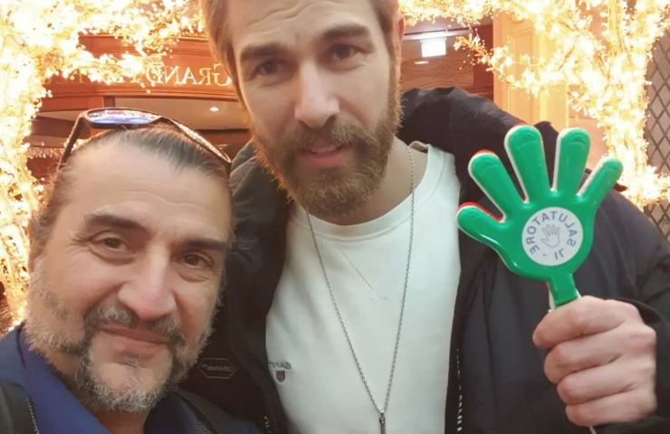 Furkan Palali con il salutatore dei vip