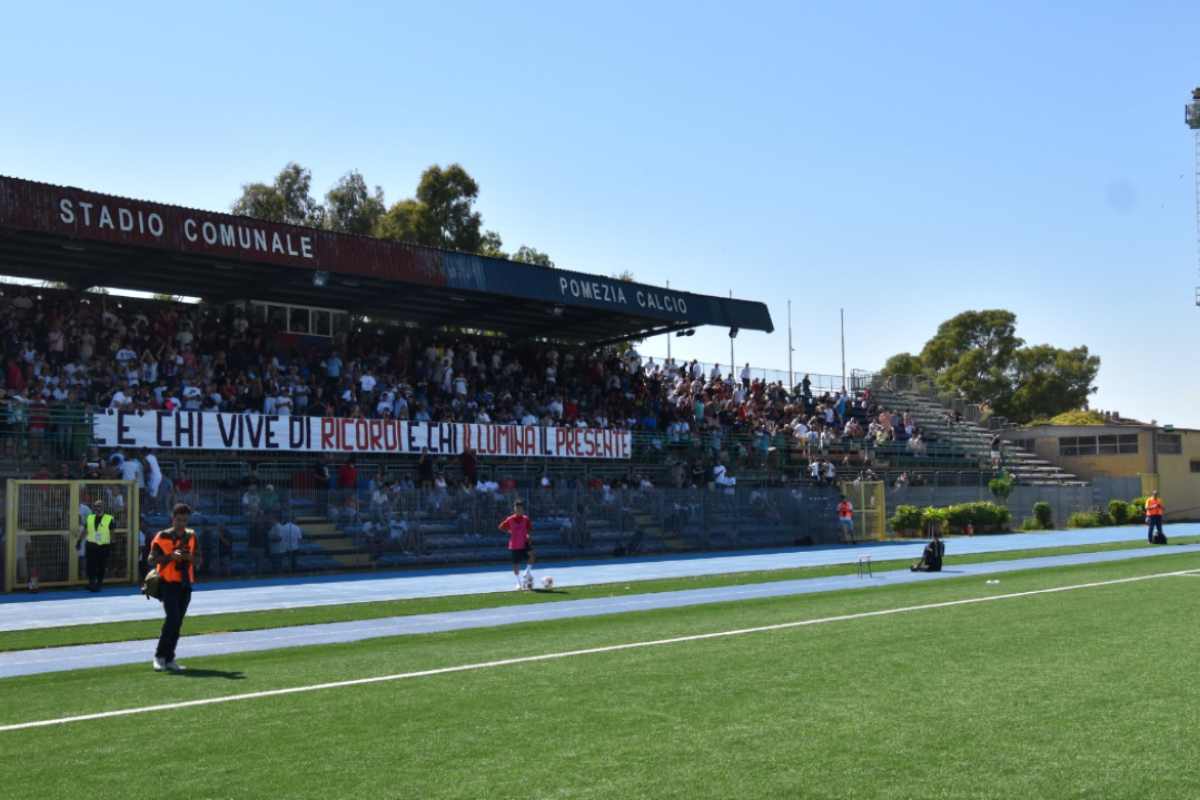 Stadio pomezia Comunale chiuso al pubblico