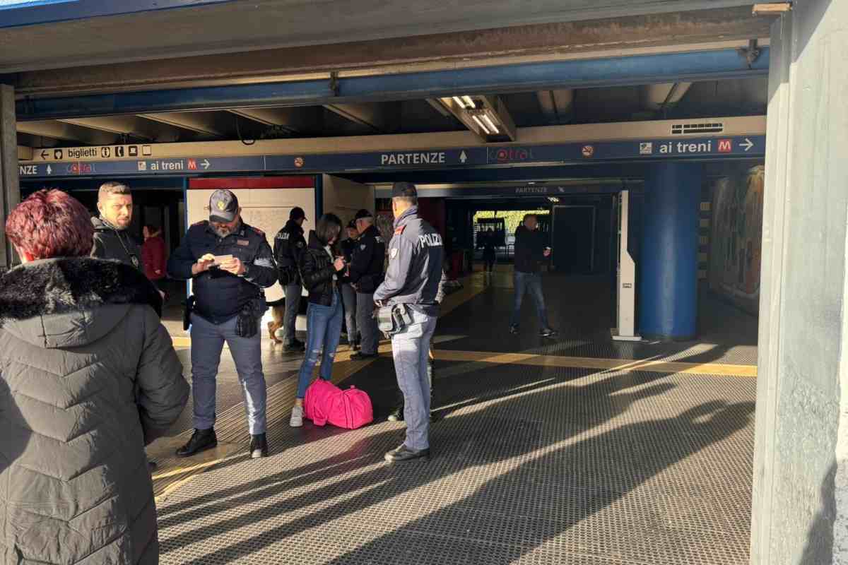 Polizia metro Ponte Mammolo San Basilio