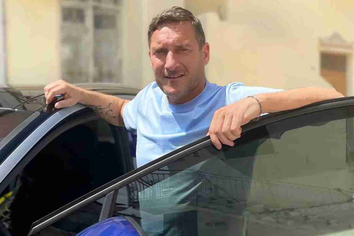 Foto di Francesco Totti a Sperlonga