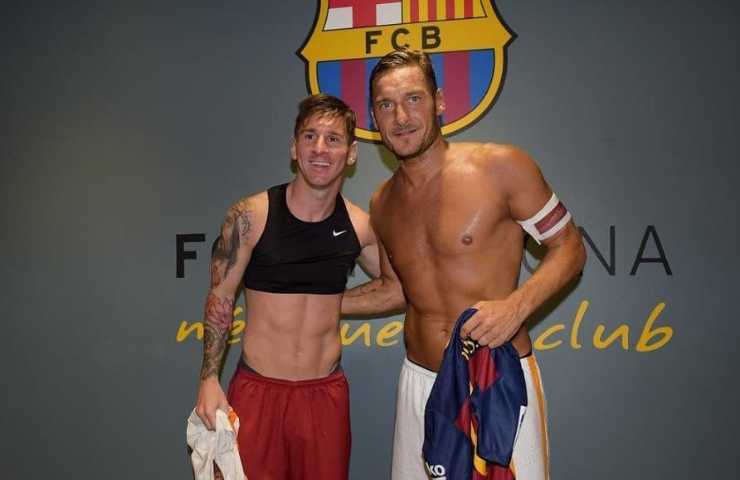 Francesco Totti e Lionel Messi durante Roma-Barcellona