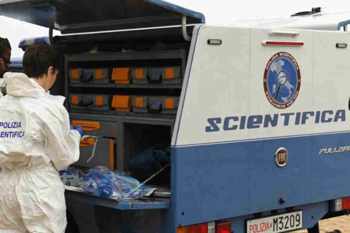 Scientifica polizia cadavere scuola Roma