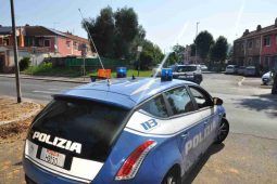 Polizia a San Basilio