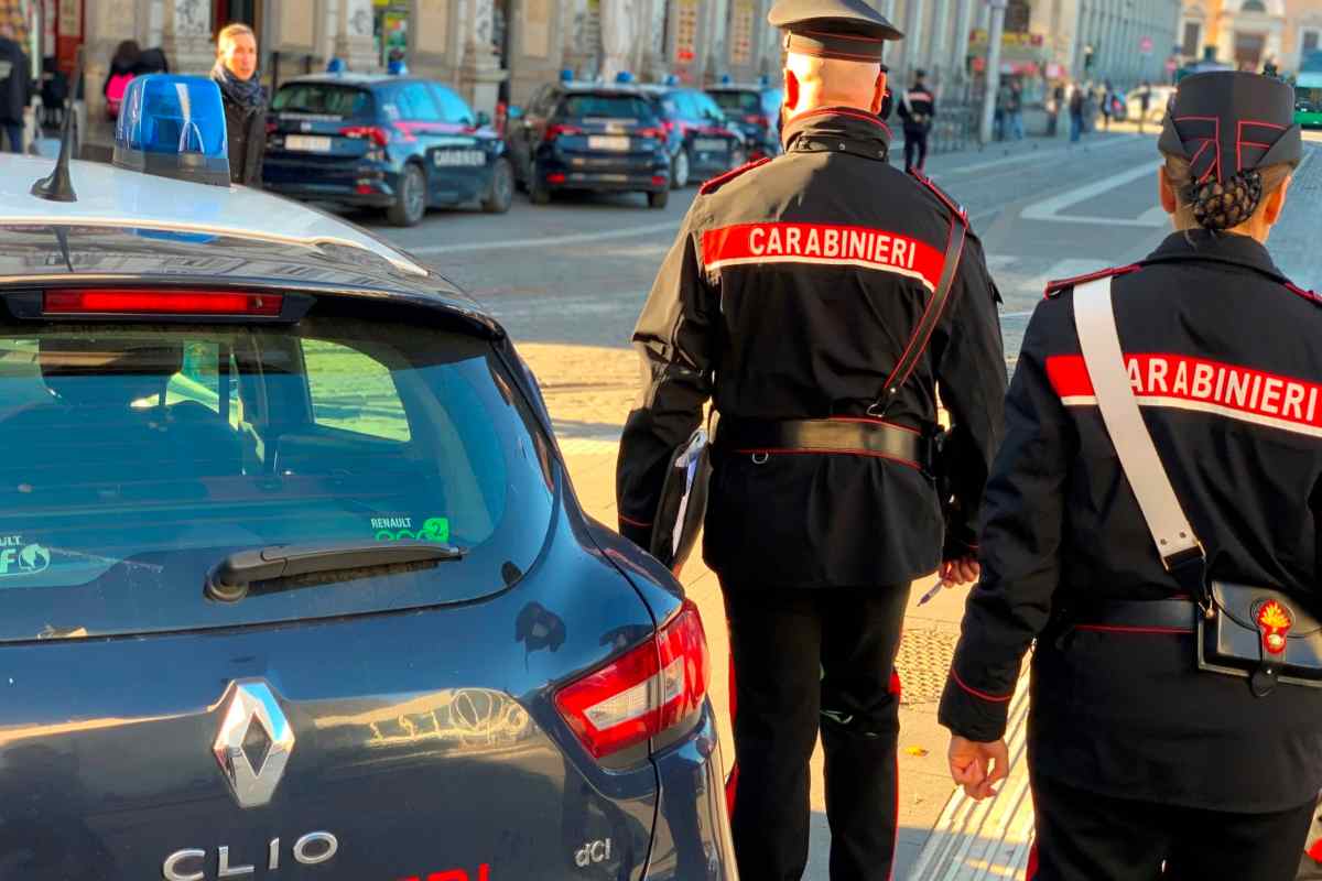 Controlli dei carabinieri a Termini e nel quartiere Esquilino. Arrestate tre persone e quattro denunciate