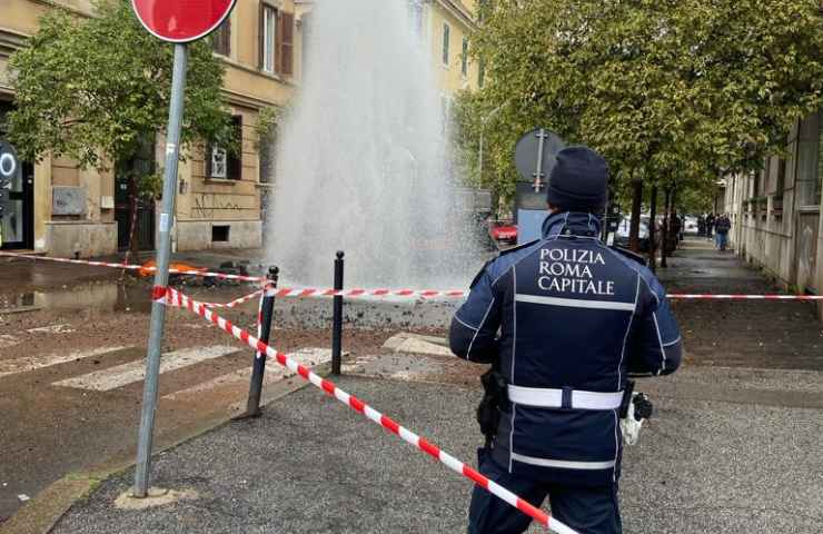 Tubatura rotta a San Giovanni