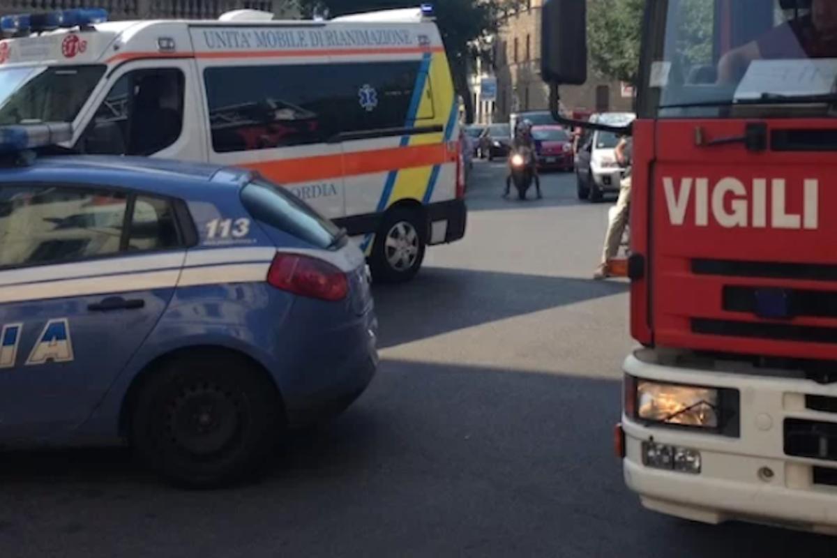 ambulanza, polizia vigili del fuoco