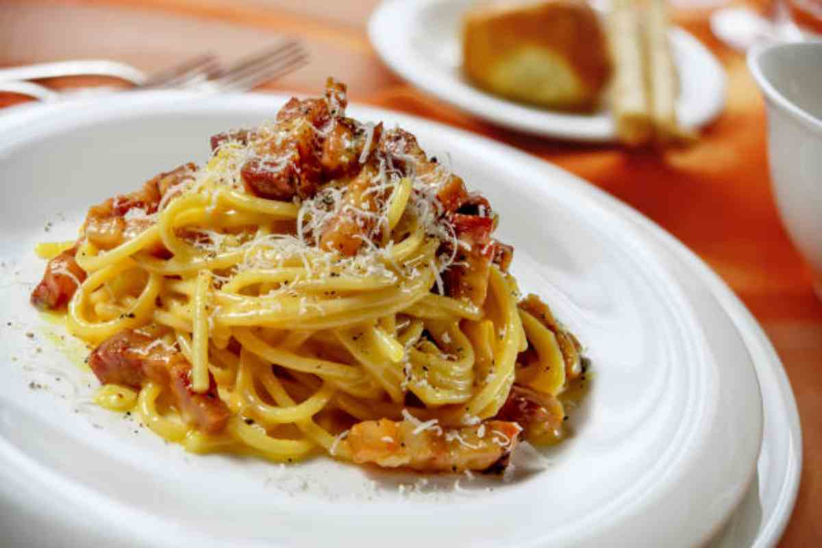 carbonara, critiche 'reali' sulla cucina romana