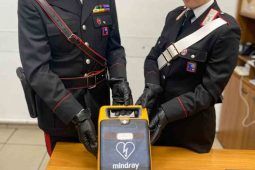 Furto defibrillatori