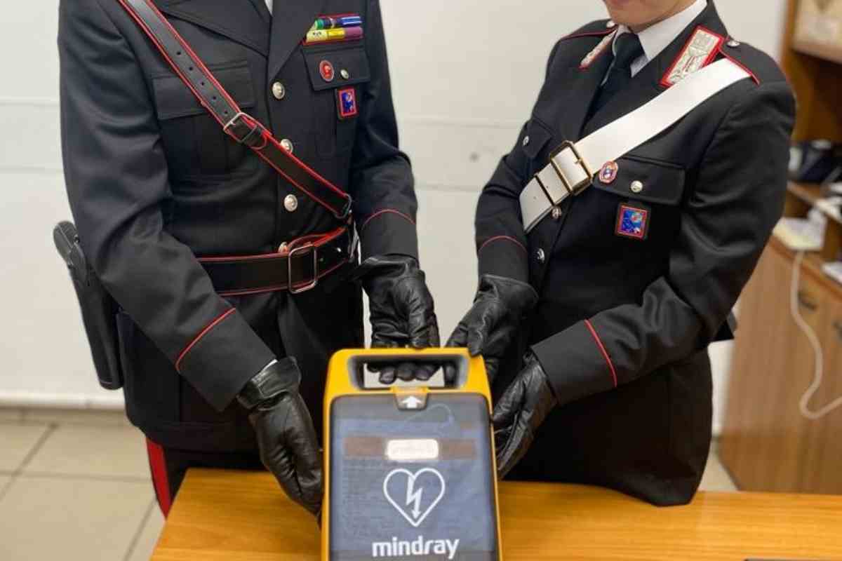 Furto defibrillatori