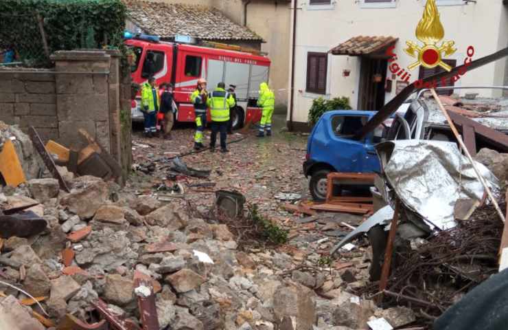 Esplosione canale monterano