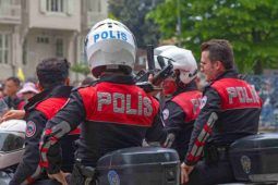attacco chiesa italiana
