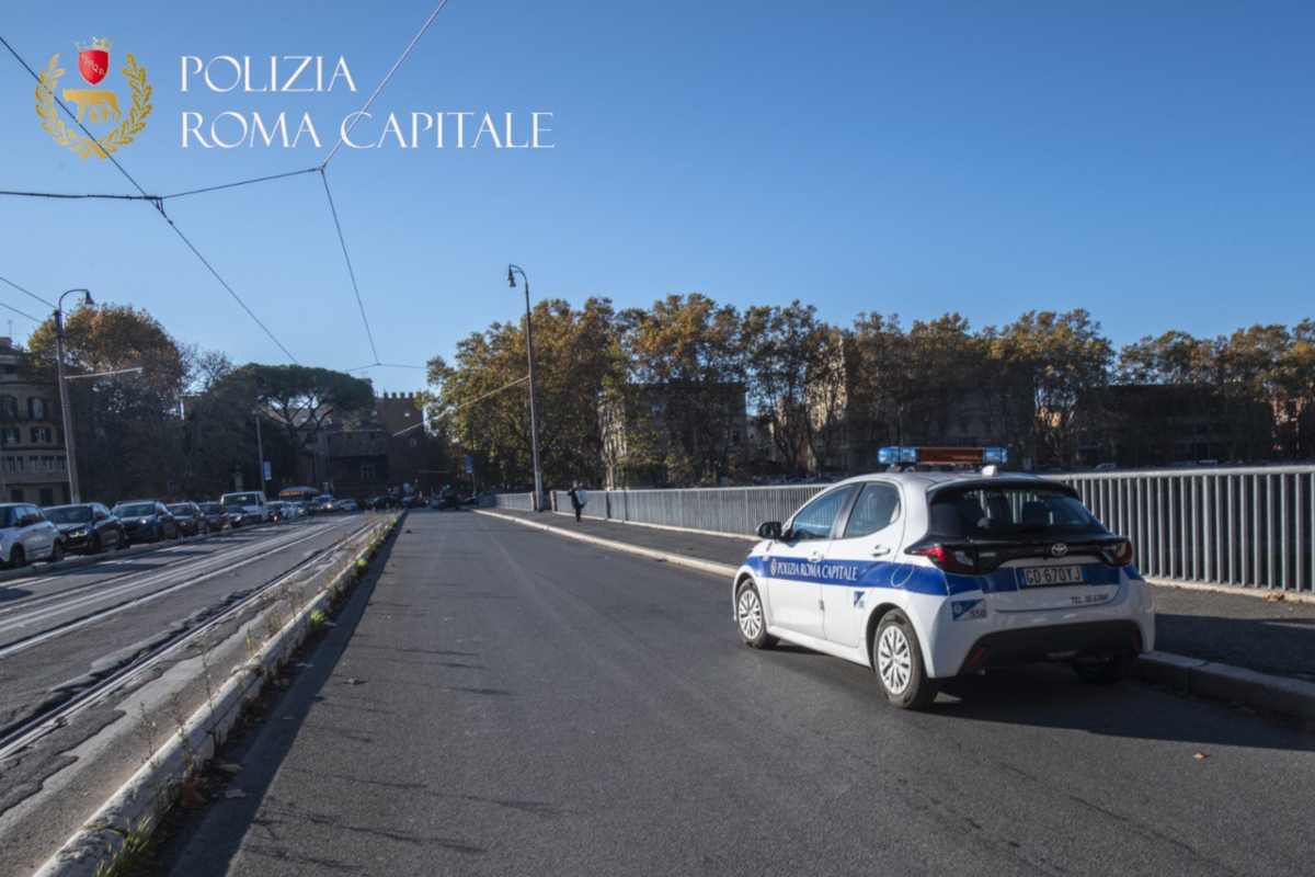 Ponte Garibaldi chiuso a Roma
