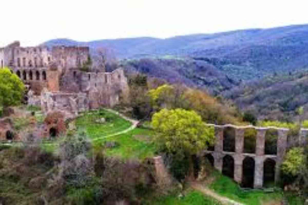 Canale Monterano