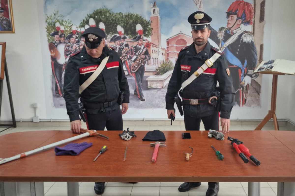 Carabinieri ad Aprilia