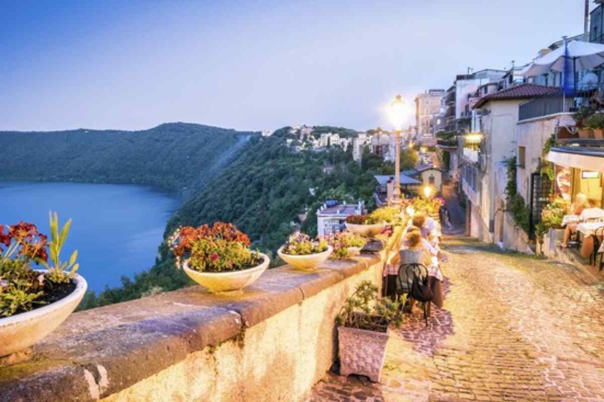 Vista su Castel Gandolfo