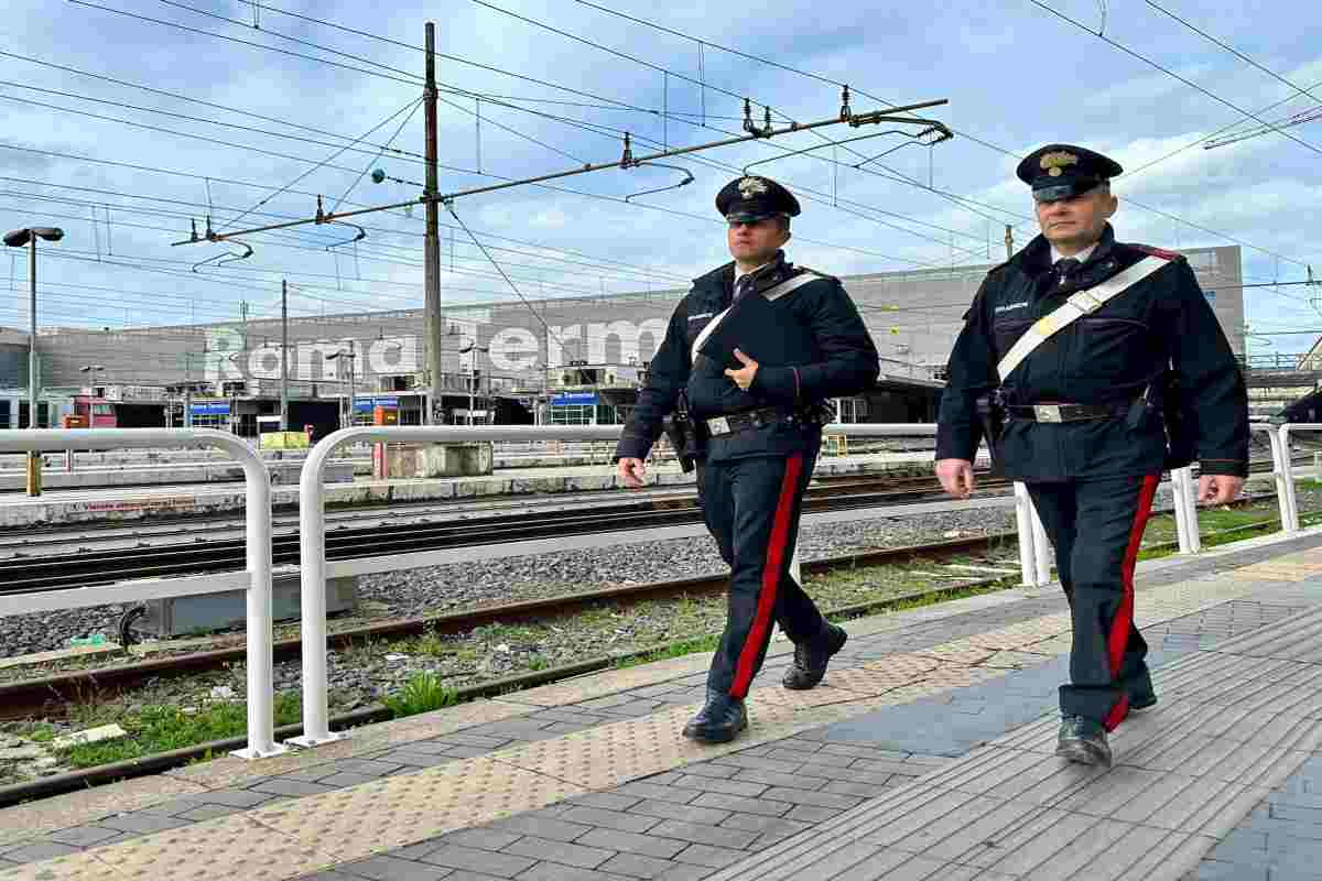 Contrasto alla criminalità a Roma: i carabinieri stringono i controlli nelle zone del Centro storico e di stazione Termini – www.IlCorrieredellacittà.com