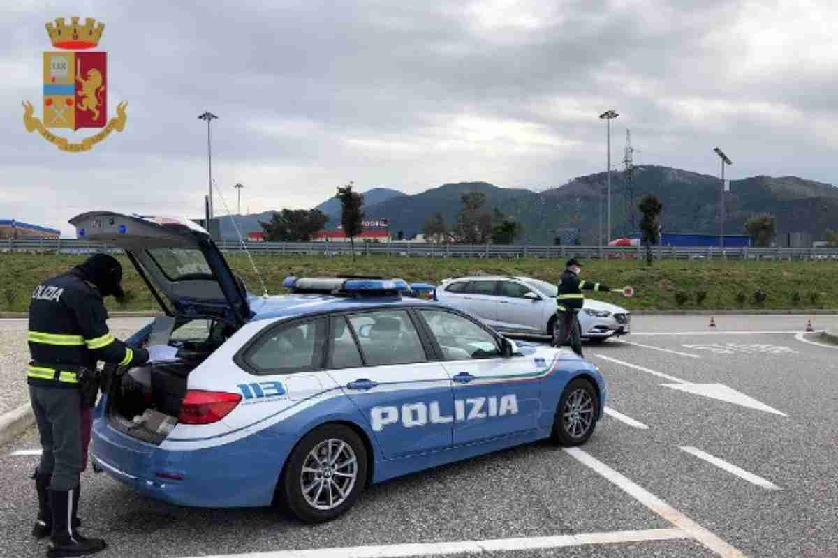 Pattuglia della Polizia Stradale