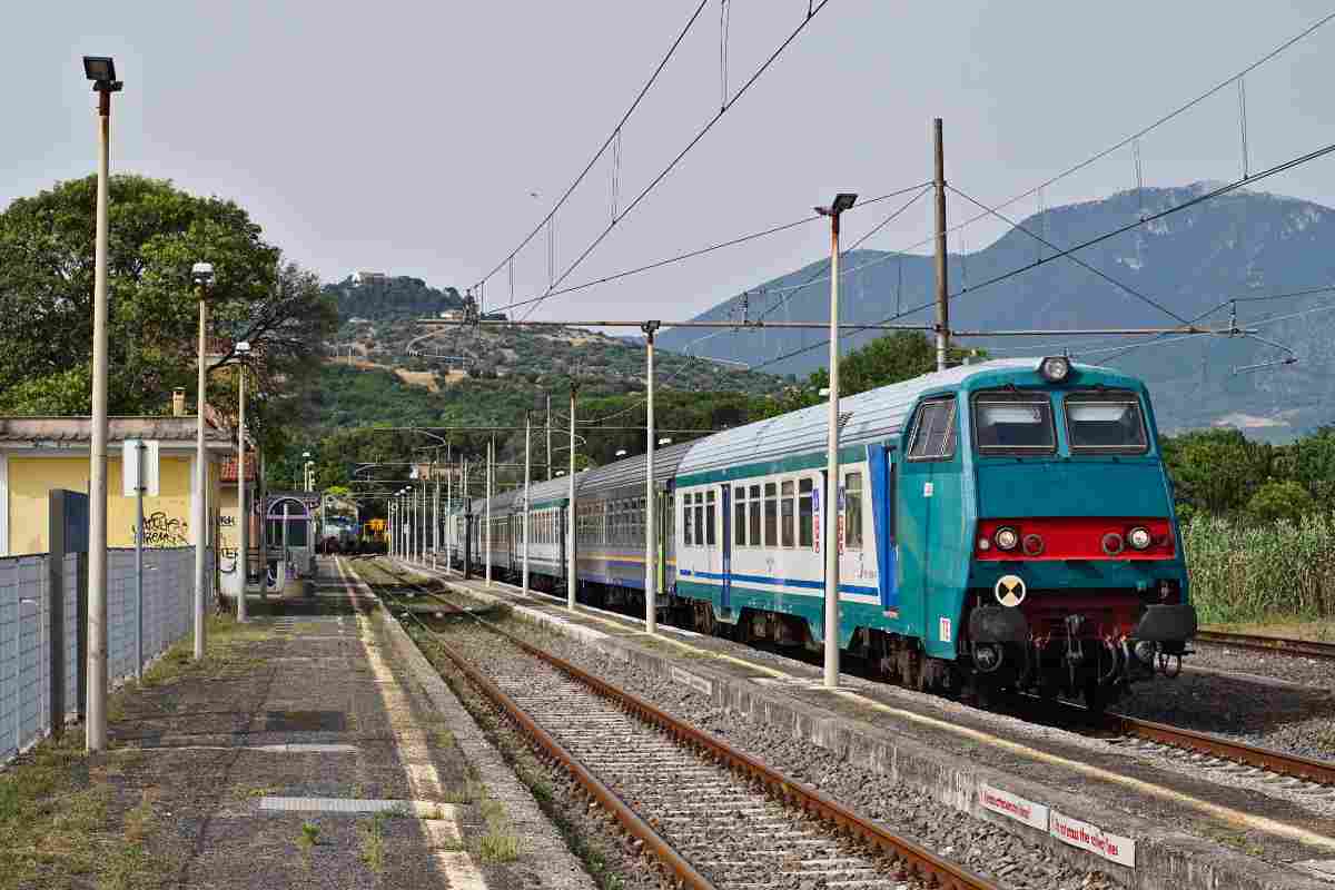 Treno in zona Guidonia
