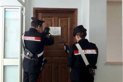 licenza sospesa e chiusura attività