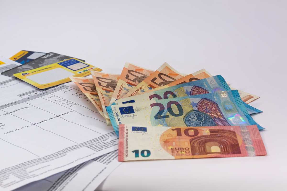 ISEE sotto i 15 mila euro, nuovo bonus di 460 euro