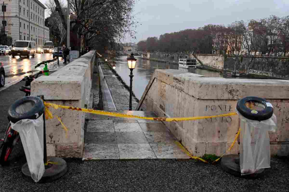 Banchine del Tevere chiuse a Roma