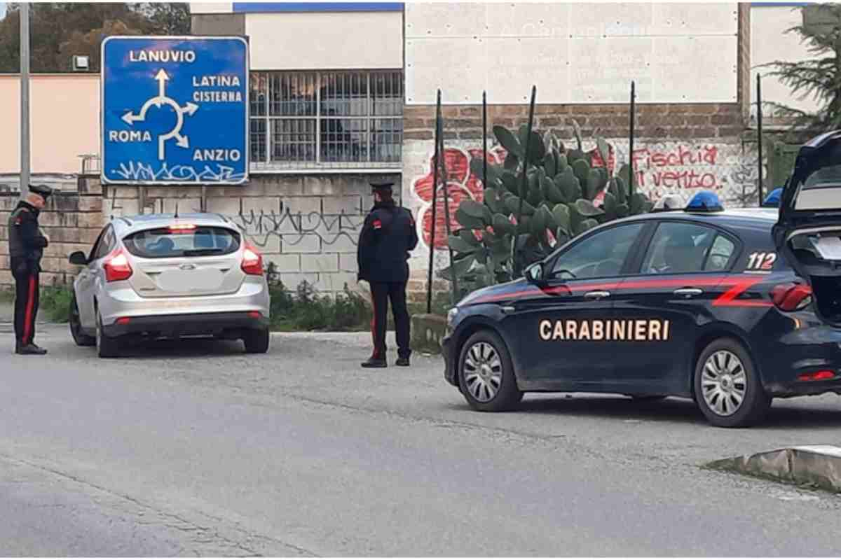 Carabinieri a Cisterna di Latina