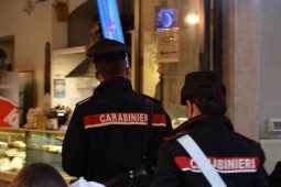 Carabinieri alla Stazione Termini