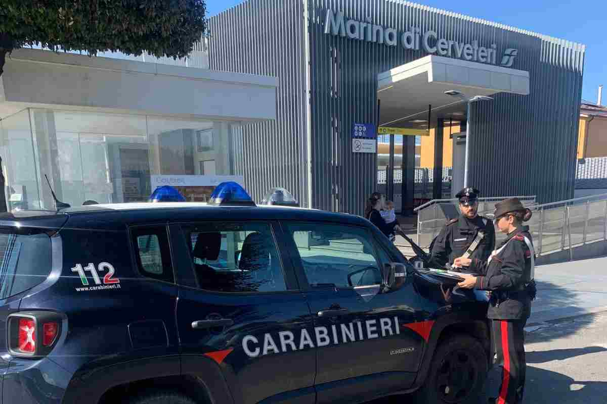 Carabinieri alla Stazione di Marina di Cerveteri