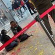 Femministe protestano alla Stazione Termini di Roma