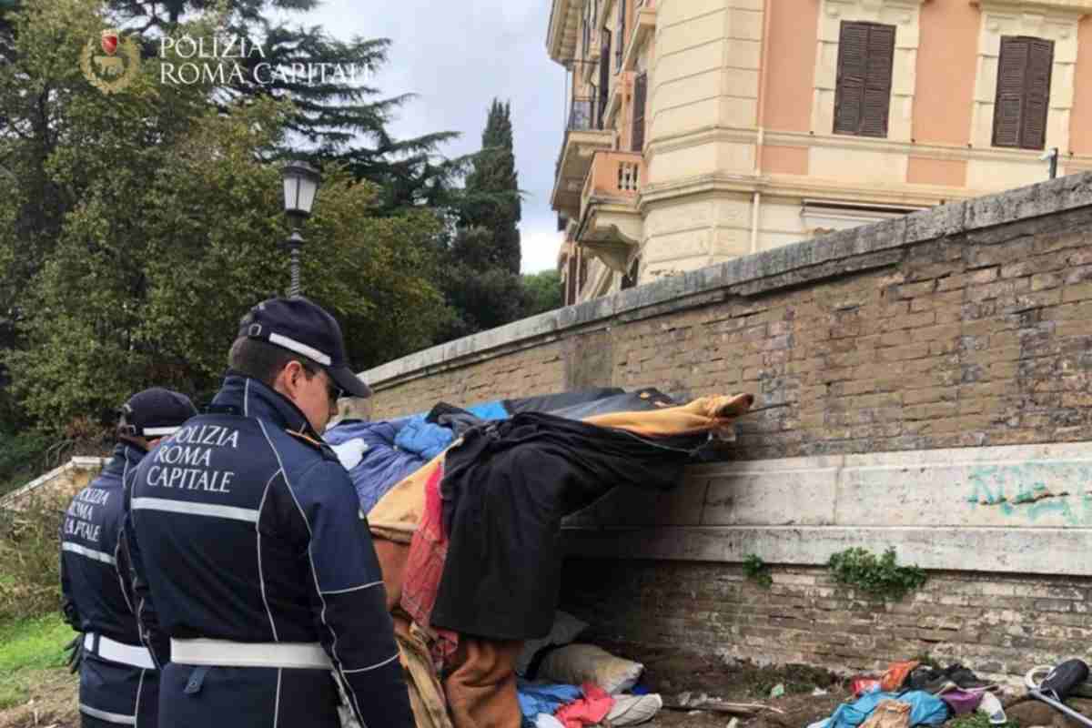 Polizia Locale Roma intervento antidegrado