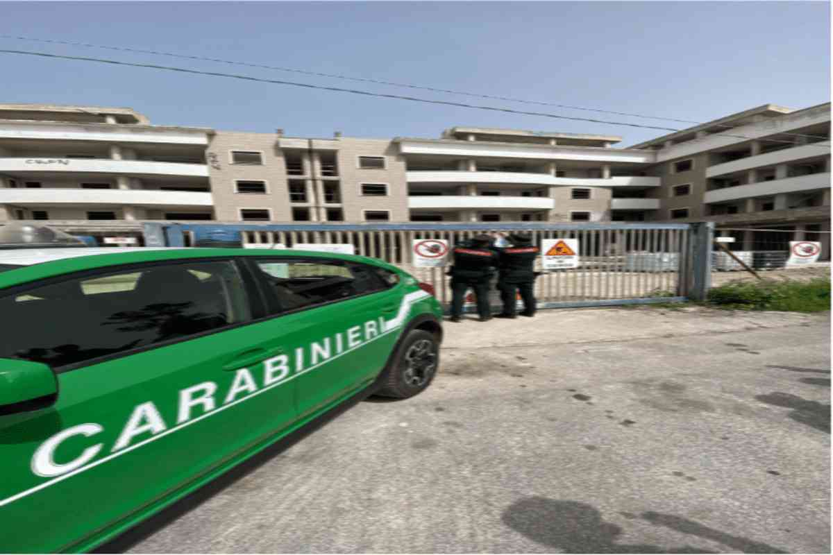 Carabinieri sequestrano cantiere a Latina