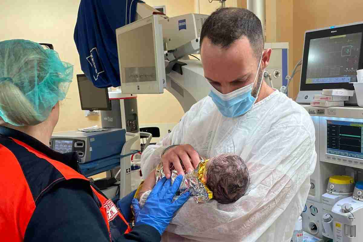 Nascita della bambina al Tiberia Hospital