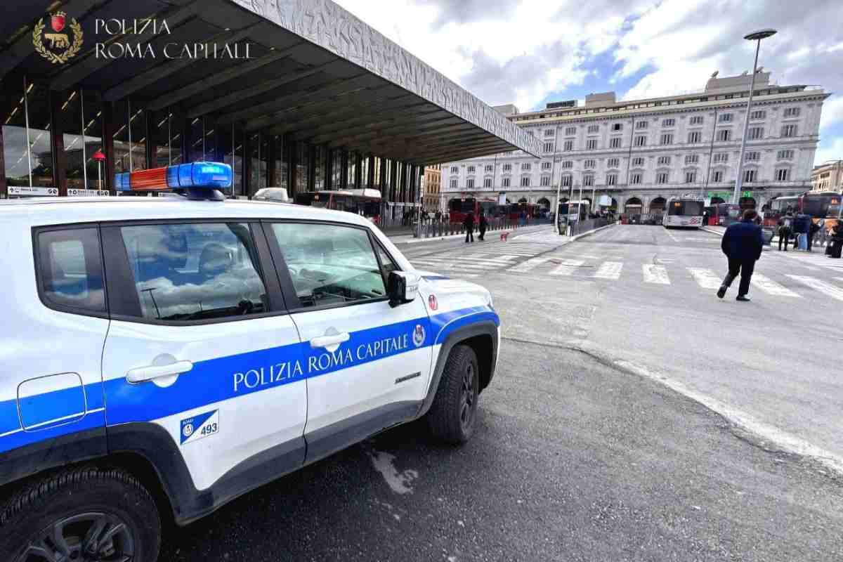 Roma, controlli a tappeto alla stazione Termini: 12 arresti