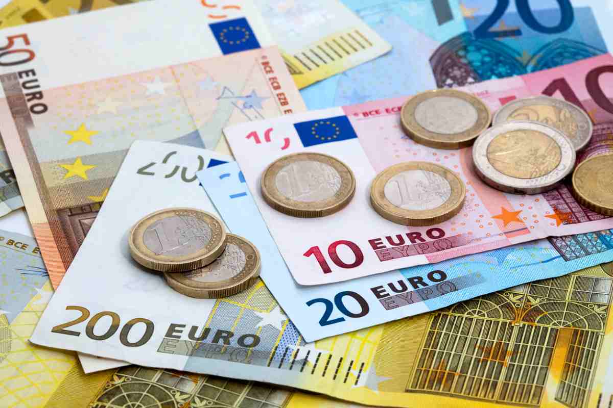 Come ottenere il bonus anziani da 850 euro? Requisiti ISEE per gli Over 80 fragili