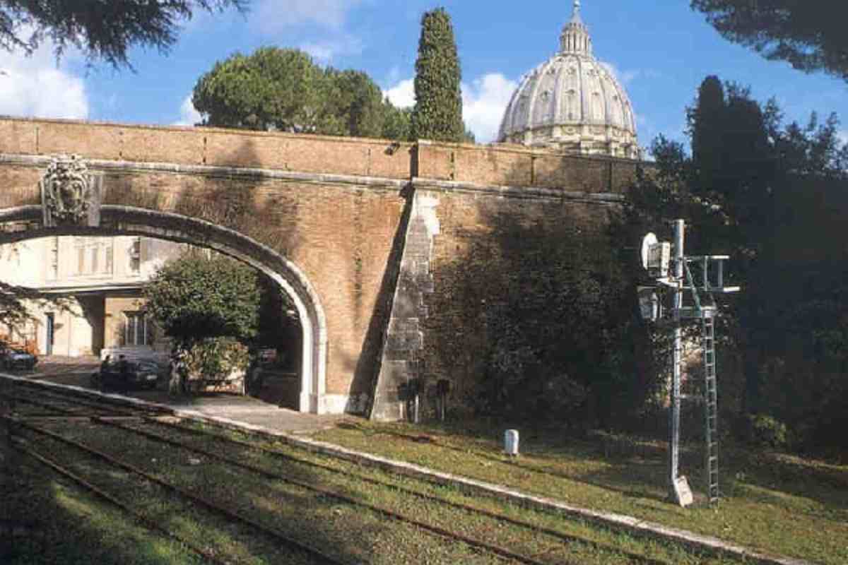 Ferrovia vaticana