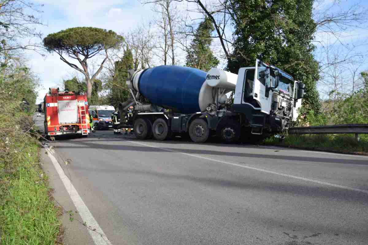 Incidente mortale Pontina Vecchia Ardea