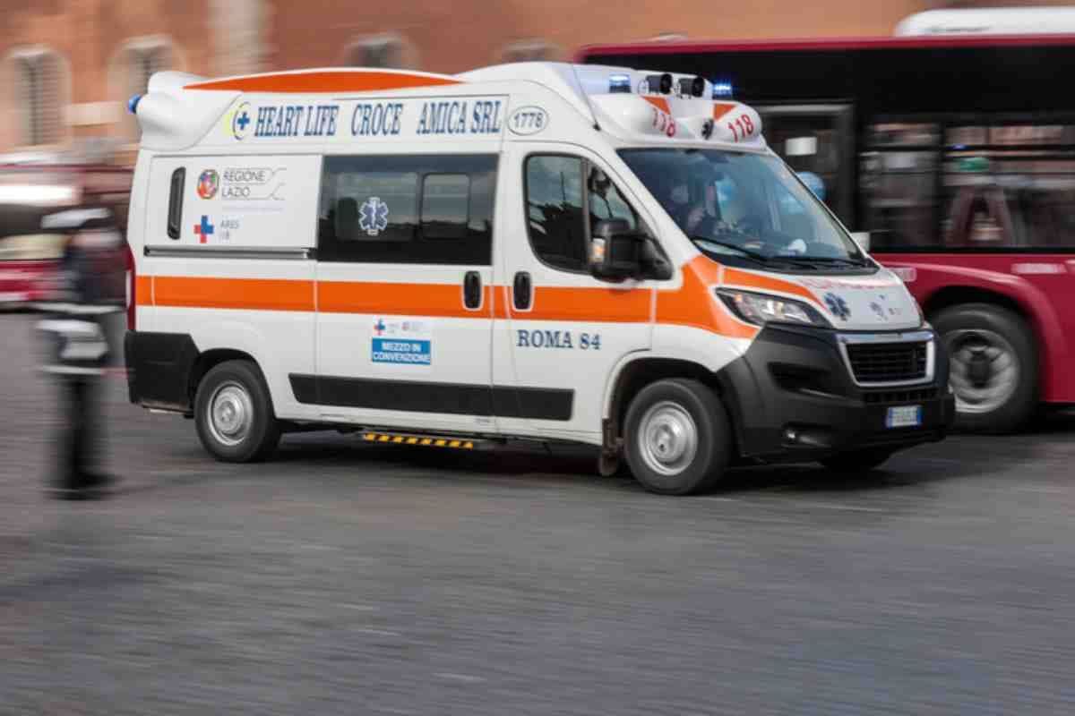 Ambulanza a Roma