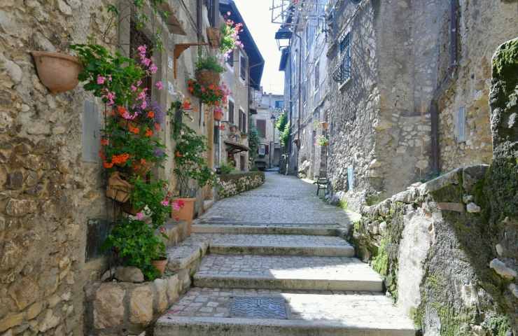 Borgo incantevole tra i Monti Lepini