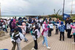 Bambini in una spiaggia di Ladispoli